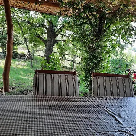 Perfect Natural Retreat With Large Pool Yalova (Yalova)